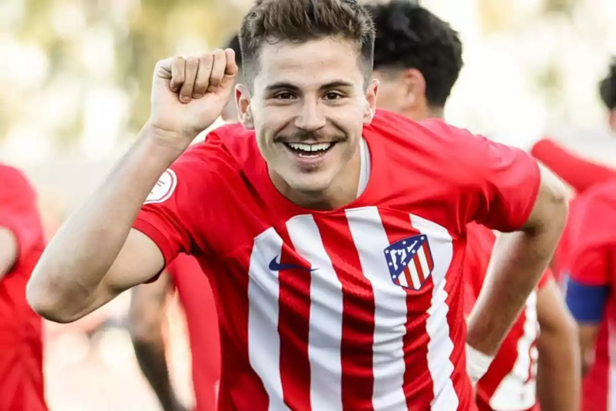 Marco Moreno celebrando un gol con el Atlético de Madrid
